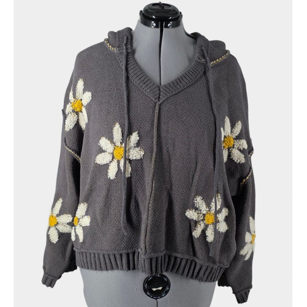 Pol Knitted Sweater Women's M Hooded Daisy Design Whimsy Cottagecore